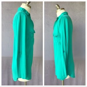 Splendid Tops - Splendid 3/4 Sleeve Contrasting Material Henley S Splendid Tops - Splendid 3/4 Sleeve Contrasting Material Henley S